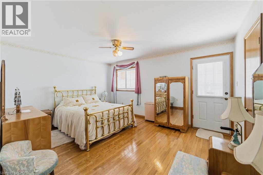 546 Dicenzo Drive, Hamilton, Ontario  L9C 2C3 - Photo 24 - 40854390