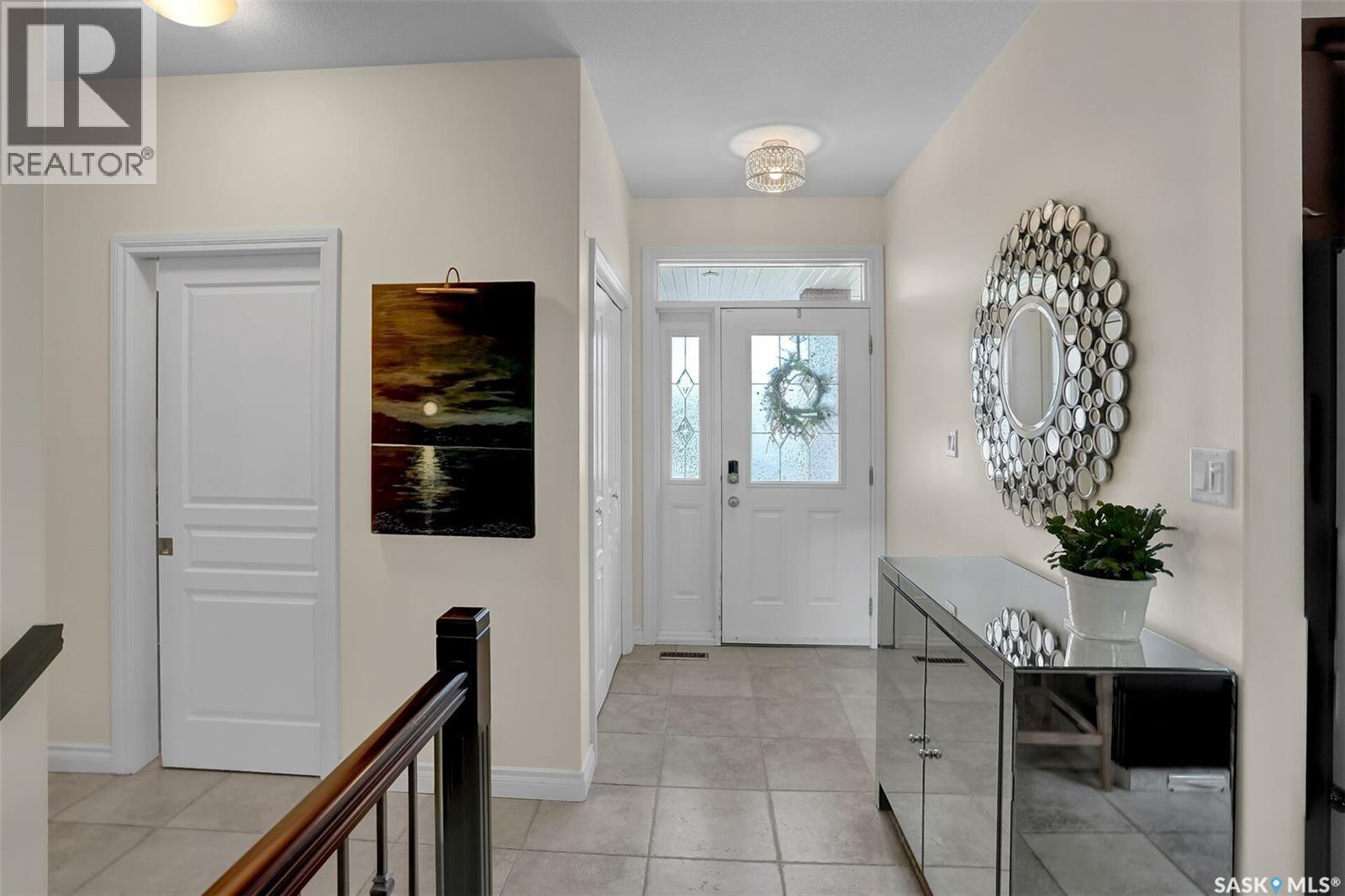 10220 Wascana Estates, Regina, Saskatchewan  S4V 3E5 - Photo 6 - SK040439