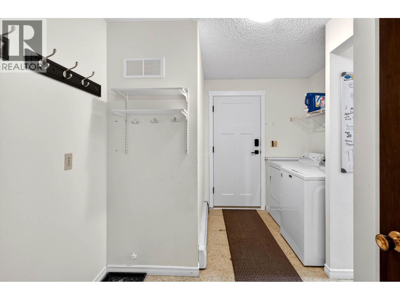 820 Anderson Terrace, Kamloops, British Columbia  V2B 6E2 - Photo 39 - 10389908