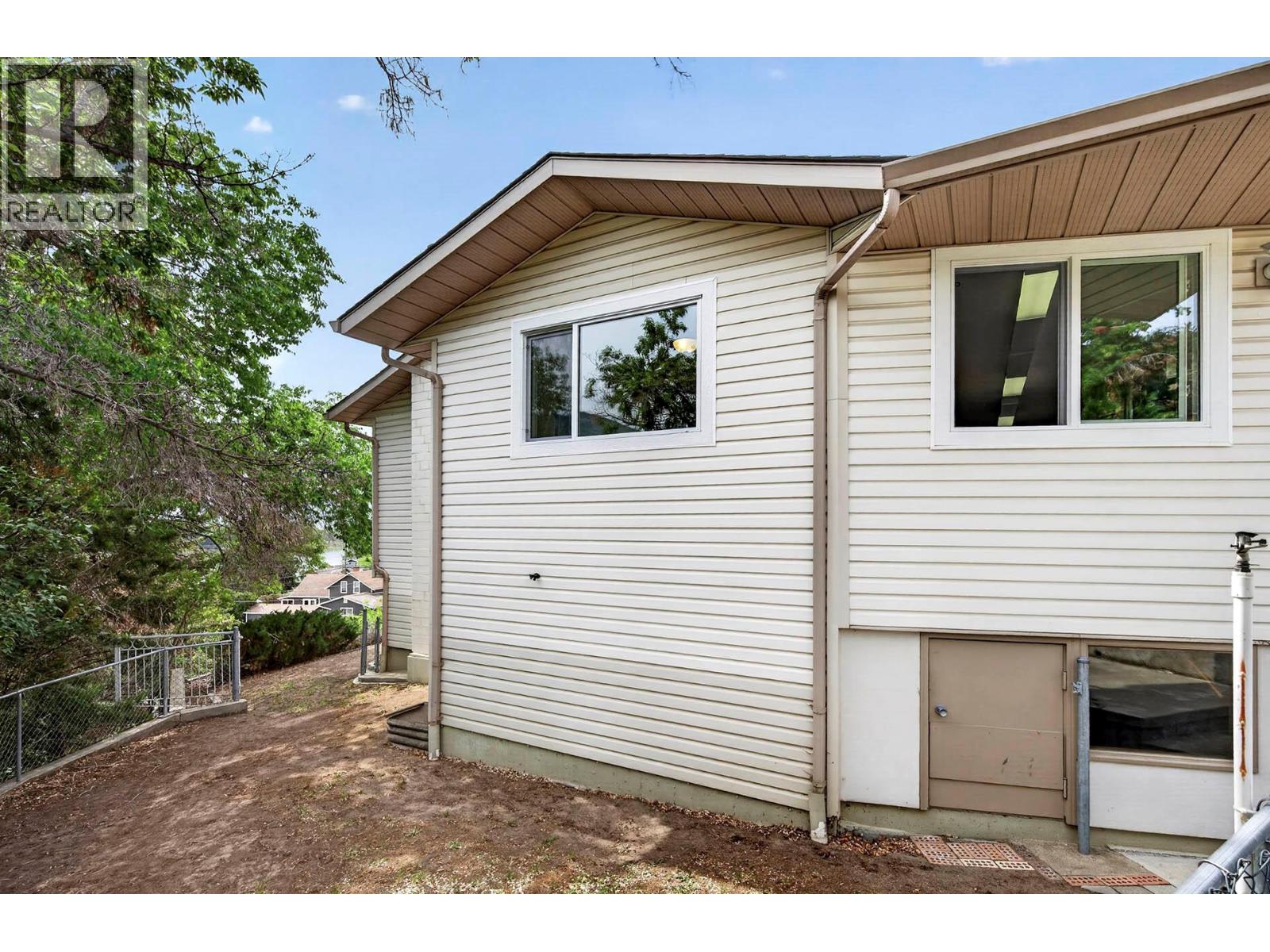 820 Anderson Terrace, Kamloops, British Columbia  V2B 6E2 - Photo 52 - 10389908