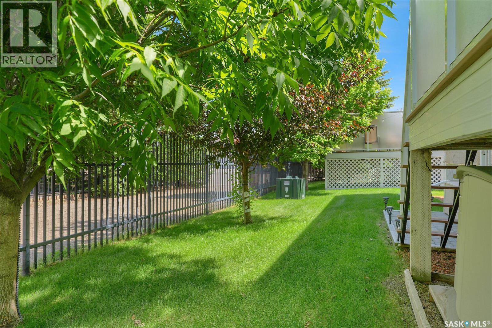 10220 Wascana Estates, Regina, Saskatchewan  S4V 3E5 - Photo 49 - SK040439