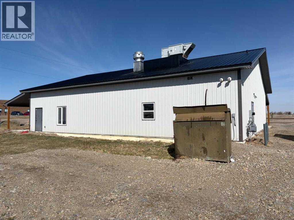 50 N Main Street, Hill Spring, Alberta  T0K 1E0 - Photo 4 - A2342653
