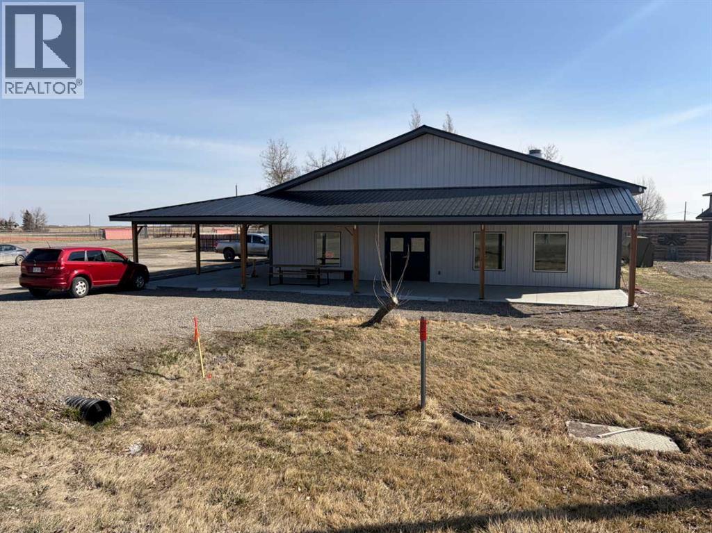 50 N Main Street, Hill Spring, Alberta  T0K 1E0 - Photo 1 - A2342653
