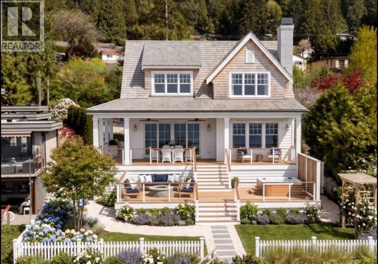 668 ALDERSIDE ROAD, port moody, British Columbia