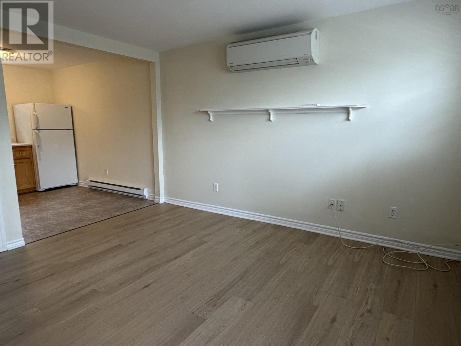 162 Upper Mclean Street, Glace Bay, Nova Scotia  B1A 2L3 - Photo 9 - 202622369