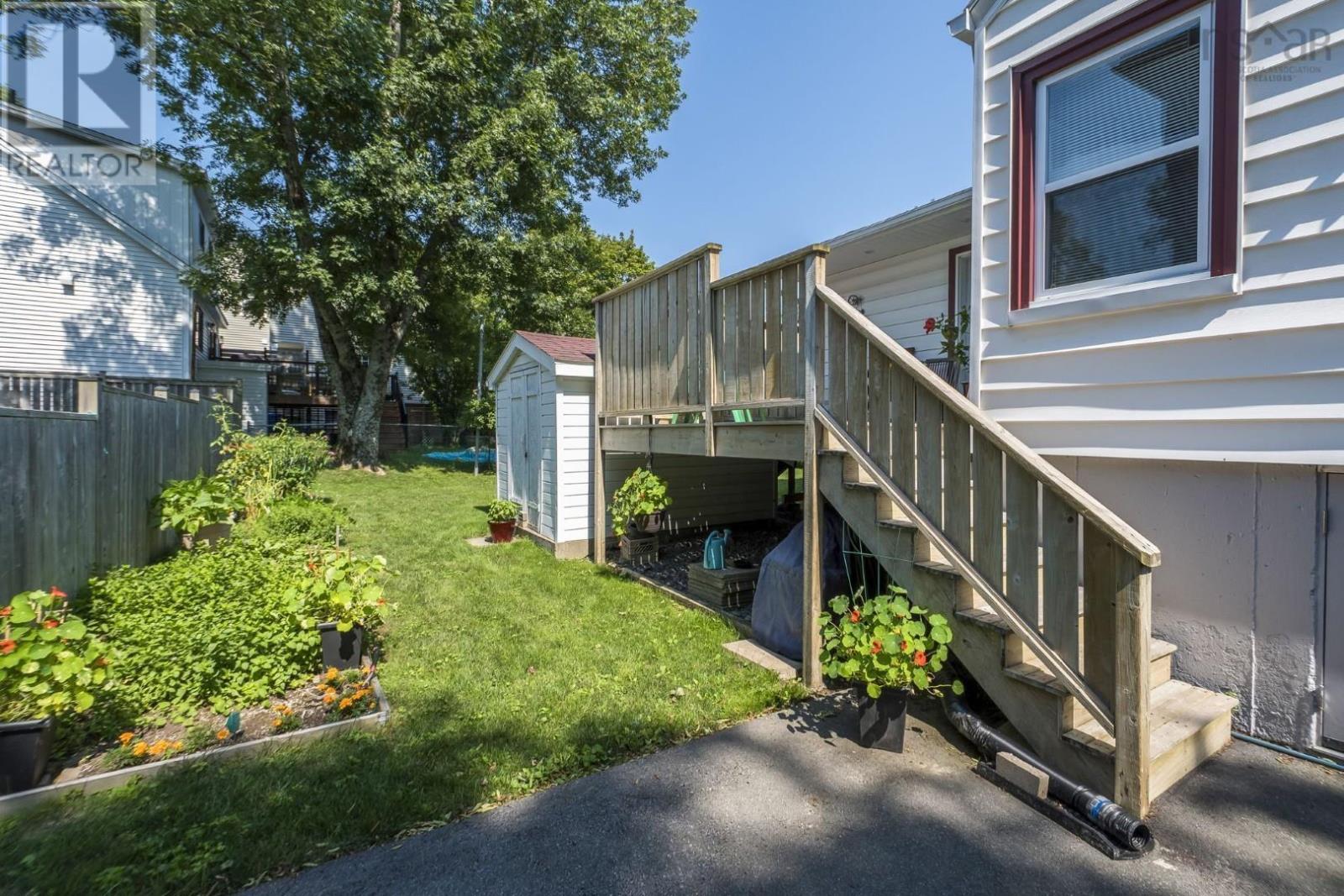 2709 Connolly Street, Halifax, Nova Scotia  B3L 3M7 - Photo 31 - 202622432