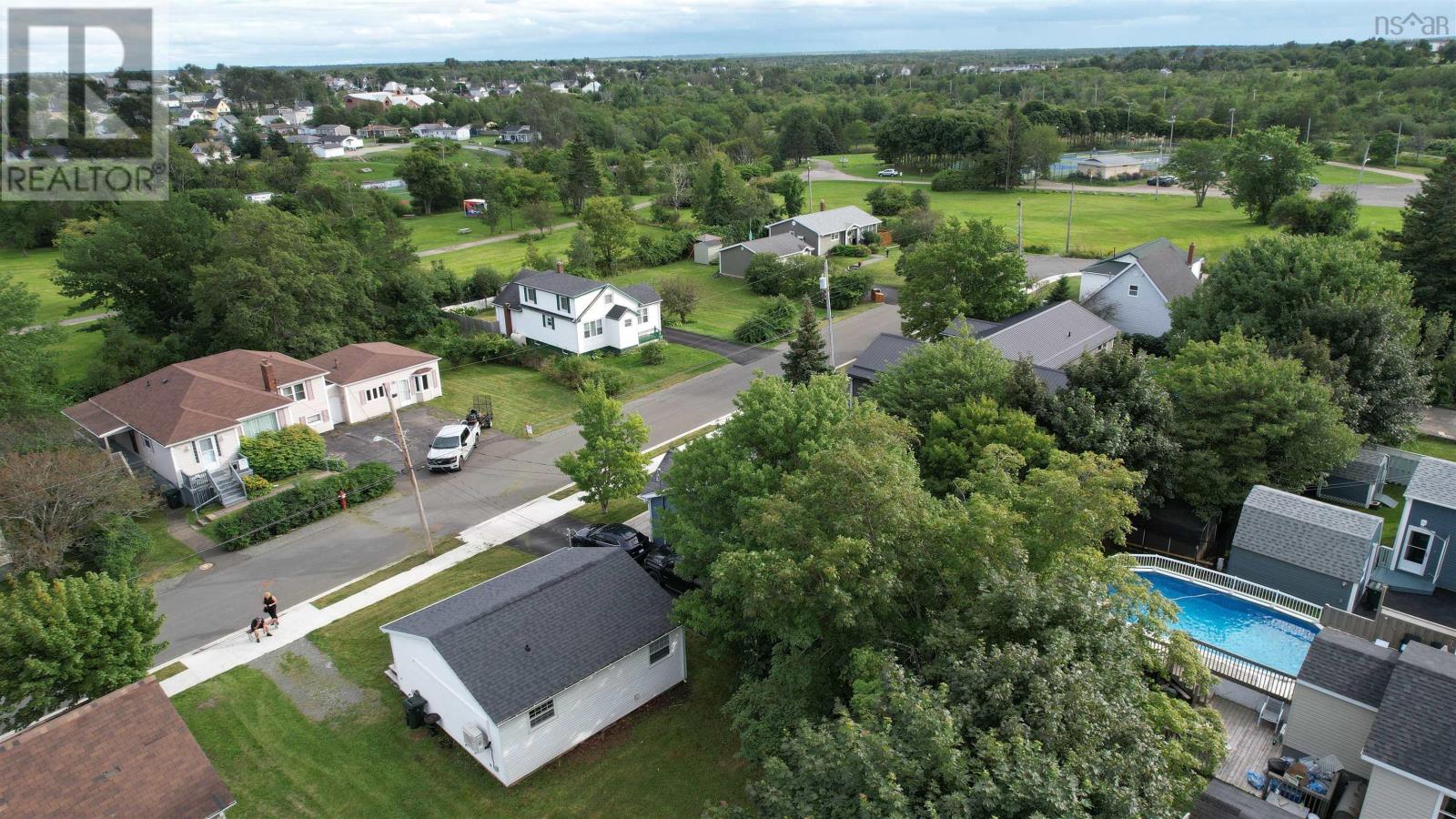 162 Upper Mclean Street, Glace Bay, Nova Scotia  B1A 2L3 - Photo 29 - 202622369