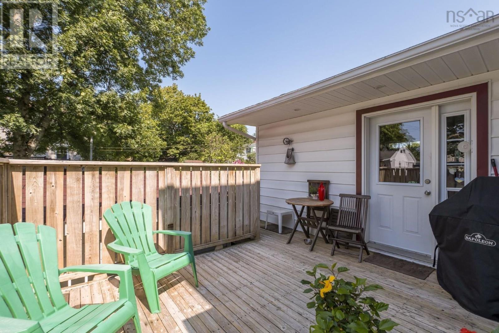 2709 Connolly Street, Halifax, Nova Scotia  B3L 3M7 - Photo 34 - 202622432