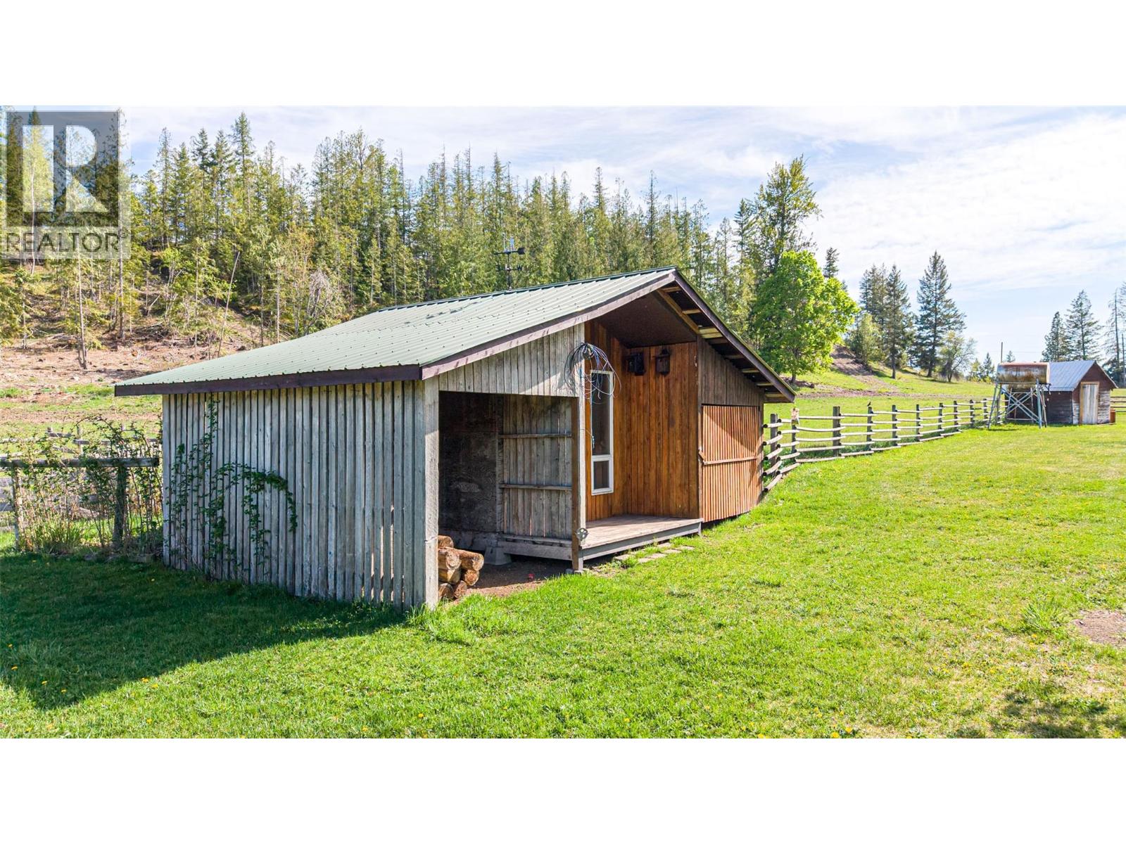 43 Sigalet Road, Lumby, British Columbia  V0E 2G6 - Photo 18 - 10399527