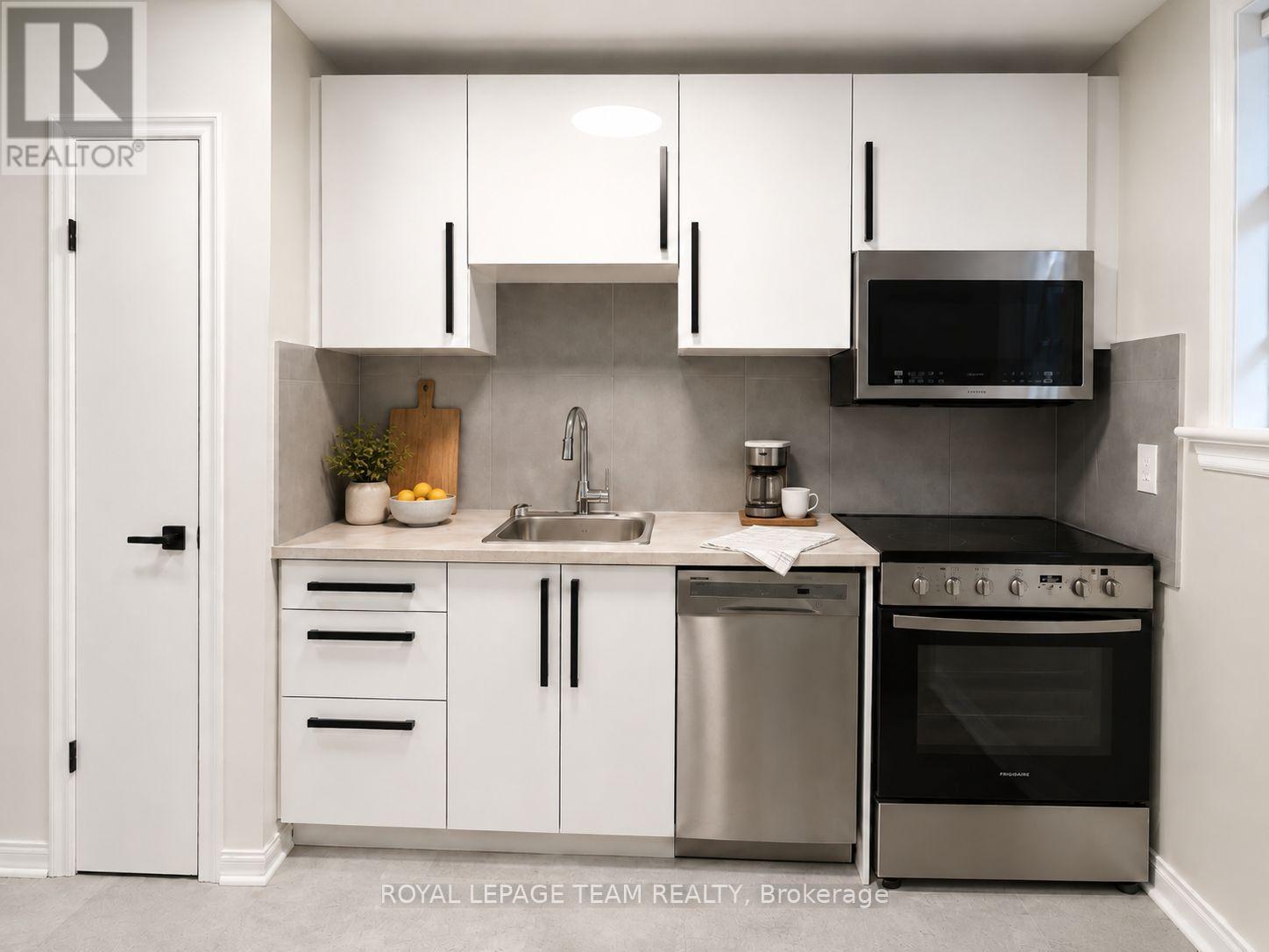 1 - 33 Coupal Street, Ottawa, Ontario  K1L 5Z9 - Photo 6 - X13746526