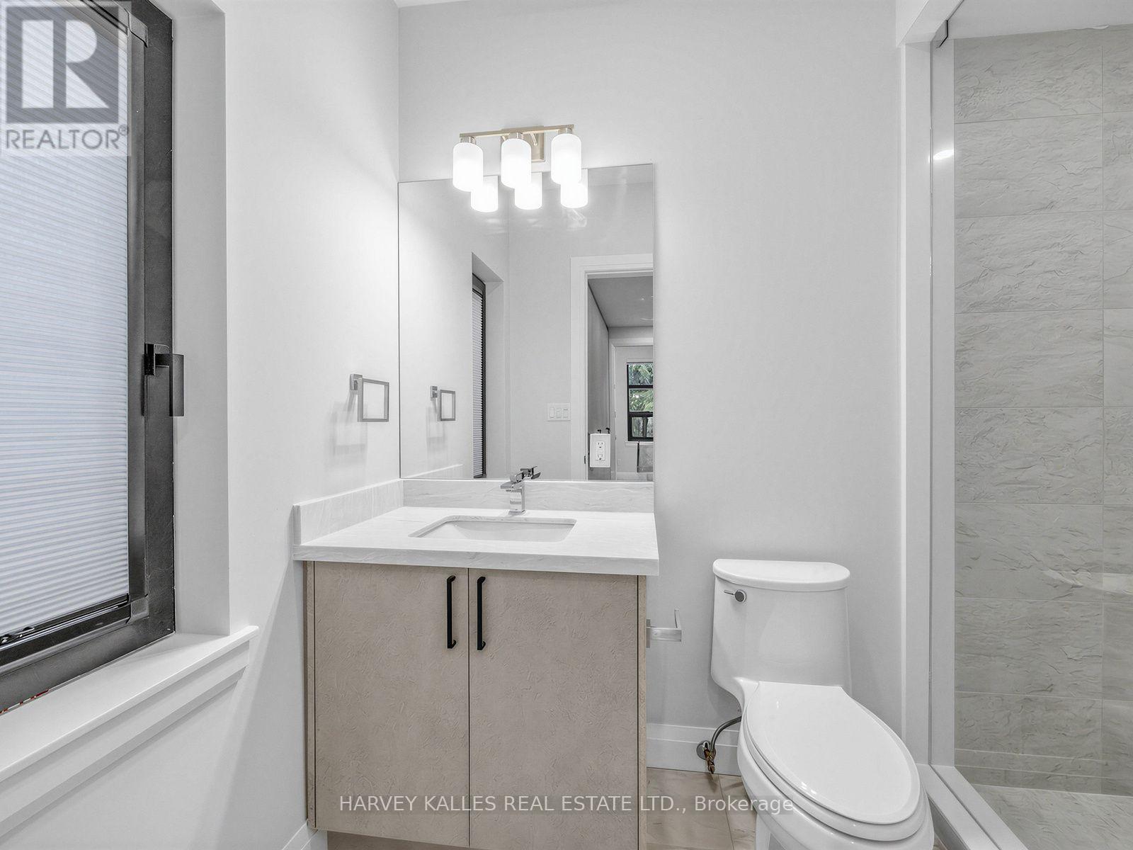 1 - 102 Shaver Avenue N, Toronto, Ontario  M9B 4N7 - Photo 10 - W13746502