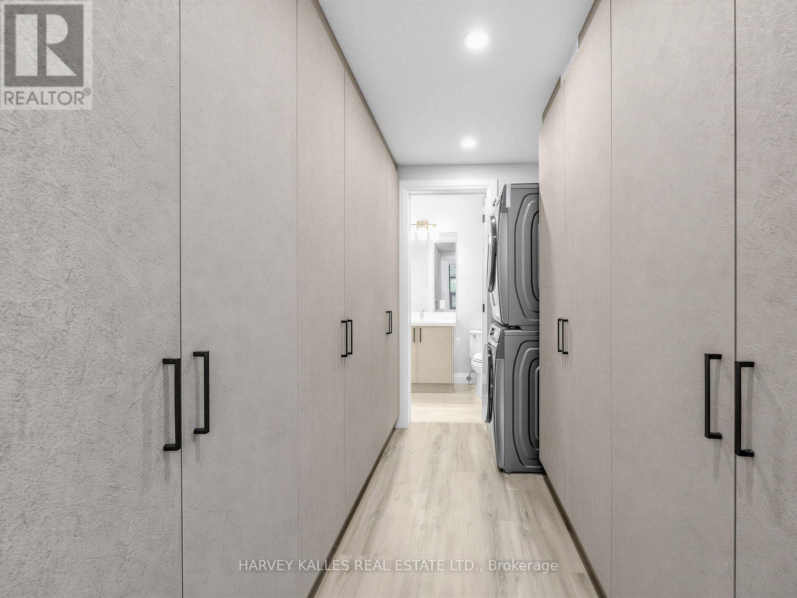 1 - 102 Shaver Avenue N, Toronto, Ontario  M9B 4N7 - Photo 11 - W13746502
