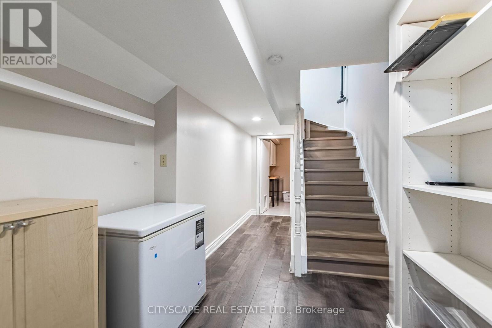 6959 Guardian Court, Mississauga, Ontario  L5N 7E3 - Photo 37 - W13746630