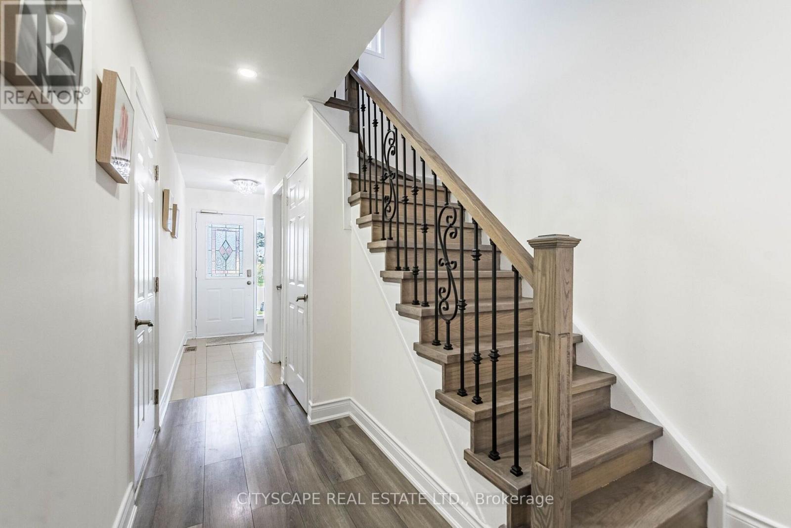 6959 Guardian Court, Mississauga, Ontario  L5N 7E3 - Photo 6 - W13746630