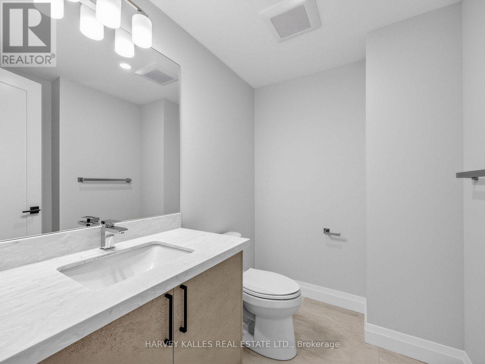 2 - 102 Shaver Avenue N, Toronto, Ontario M9B 4N7 - Photo 6 - W13746644