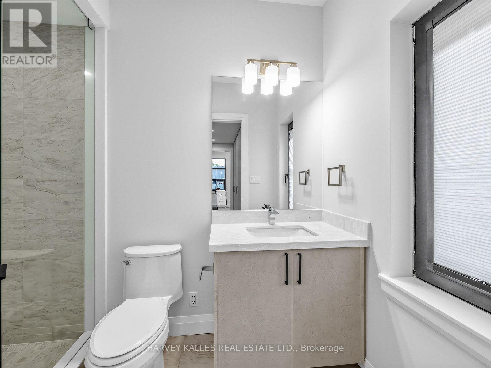 2 - 102 Shaver Avenue N, Toronto, Ontario M9B 4N7 - Photo 9 - W13746644