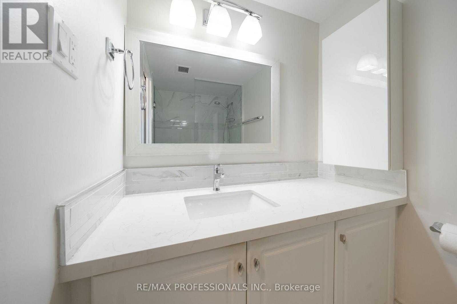 1204 - 1333 Bloor Street, Mississauga, Ontario  L4Y 3T6 - Photo 31 - W13746652