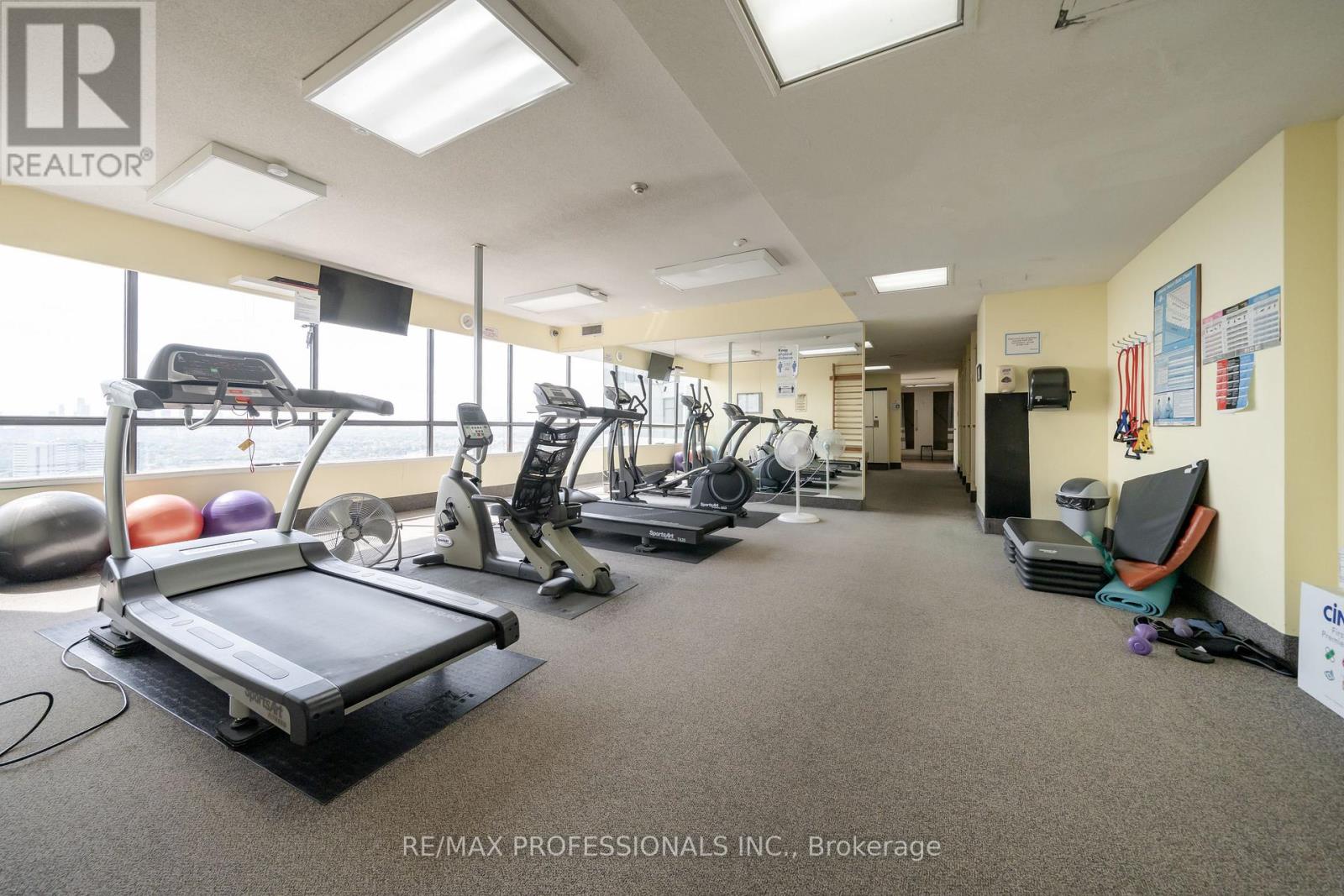 1204 - 1333 Bloor Street, Mississauga, Ontario  L4Y 3T6 - Photo 38 - W13746652