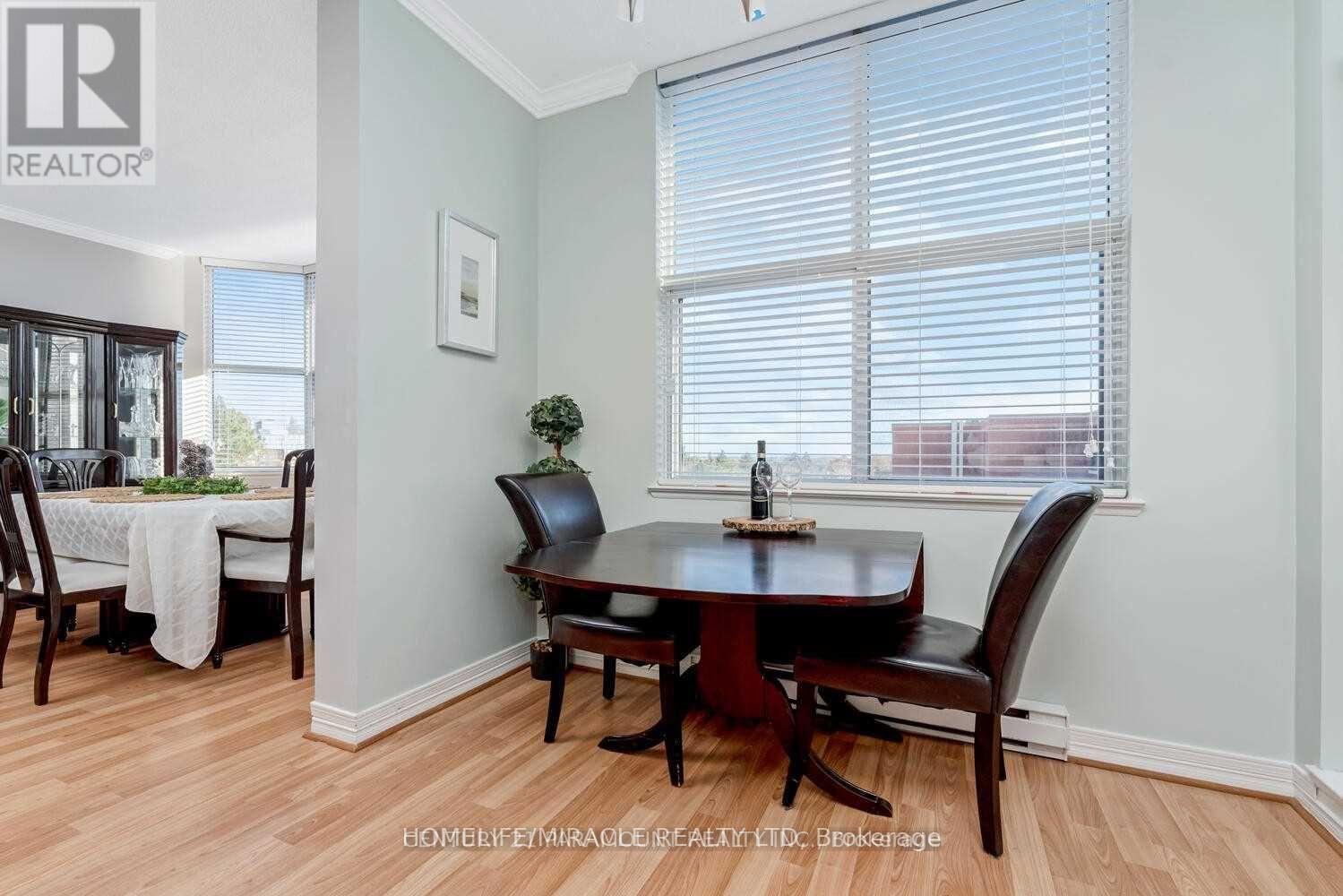 418 - 2199 Sixth Line, Oakville, Ontario  L6H 5V3 - Photo 11 - W13746654