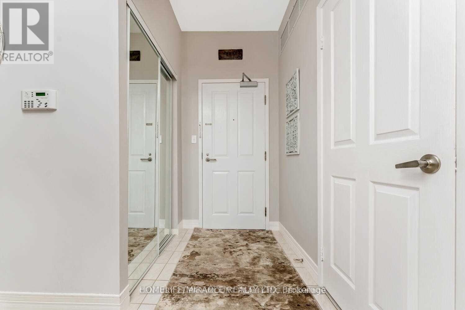 418 - 2199 Sixth Line, Oakville, Ontario  L6H 5V3 - Photo 13 - W13746654