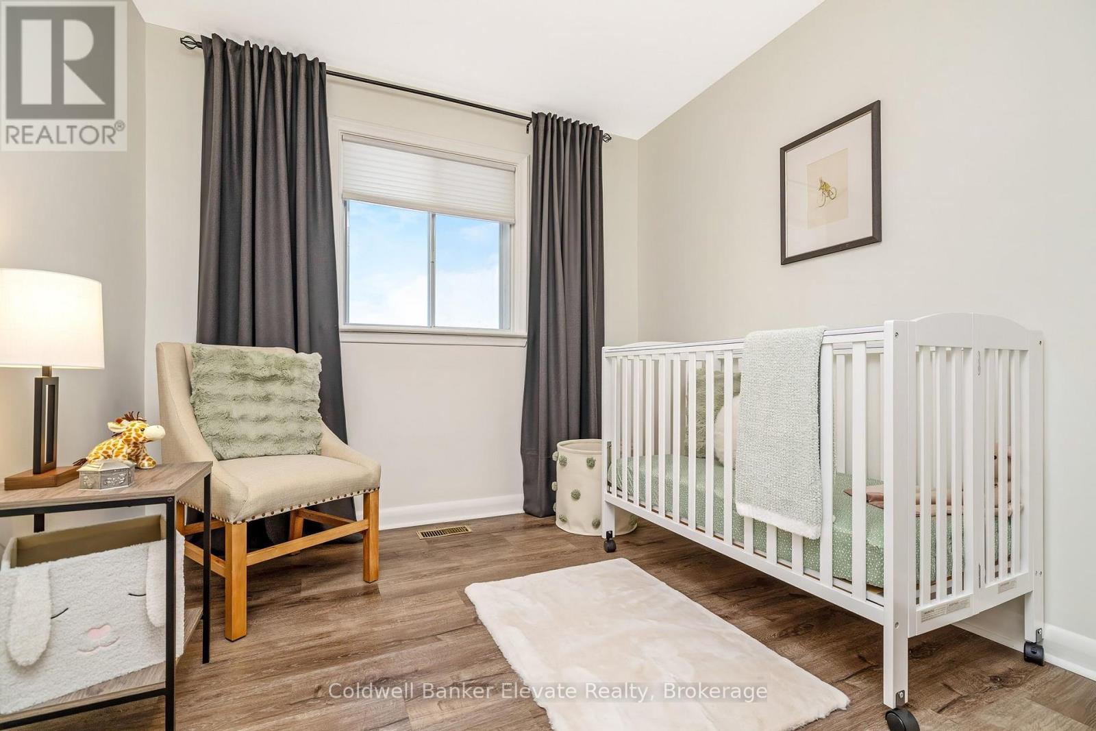 21 Market Street, Halton Hills, Ontario  L7G 3B9 - Photo 14 - W13746666