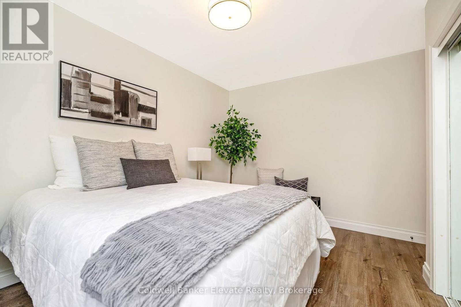 21 Market Street, Halton Hills, Ontario  L7G 3B9 - Photo 17 - W13746666