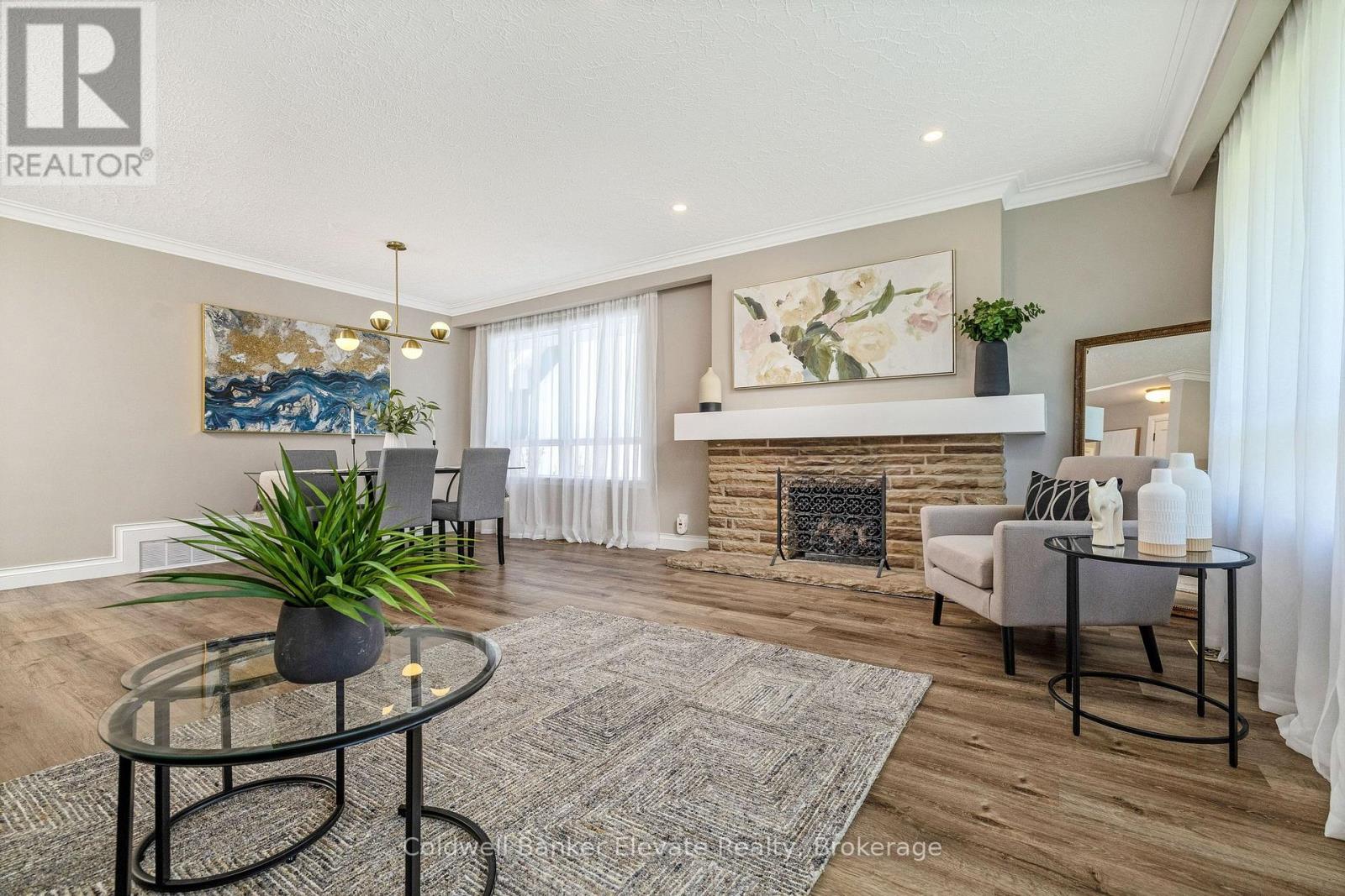 21 Market Street, Halton Hills, Ontario  L7G 3B9 - Photo 8 - W13746666