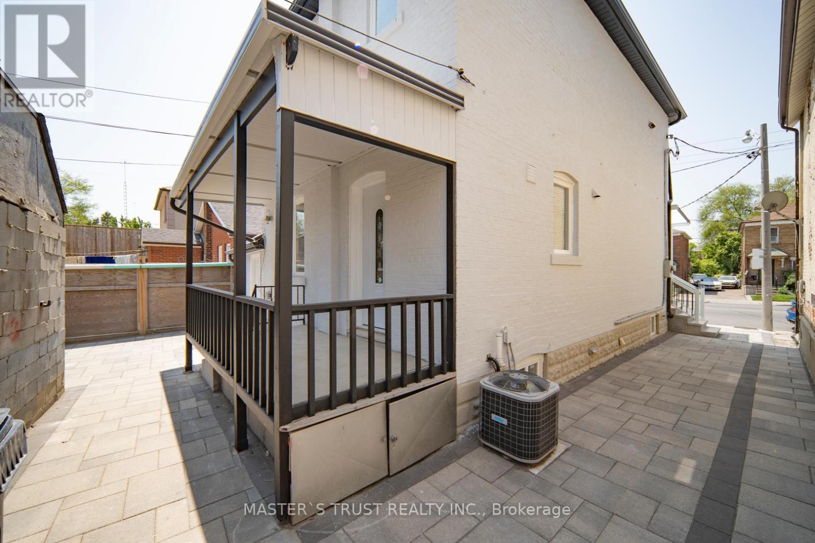 613 Old Weston Road, Toronto, Ontario  M6N 3B4 - Photo 11 - W13746676