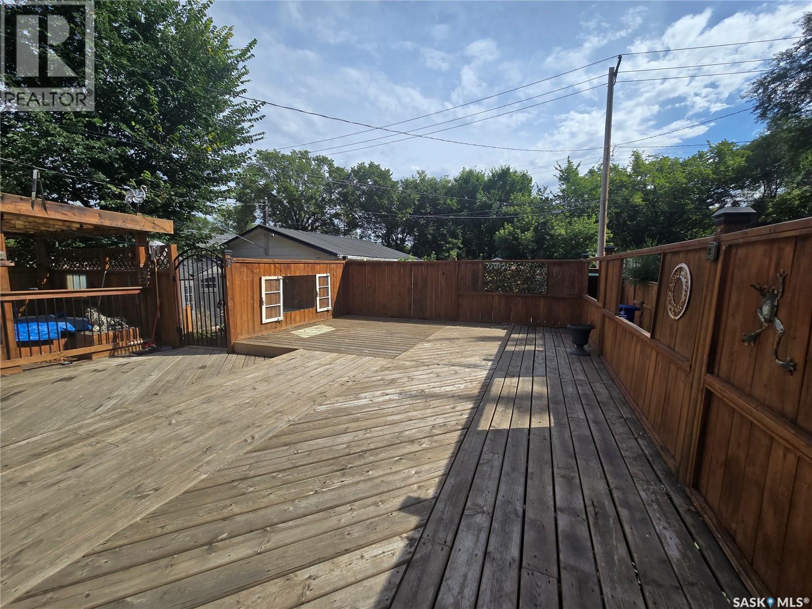 408 I Avenue S, Saskatoon, Saskatchewan  S7M 1P4 - Photo 36 - SK047600