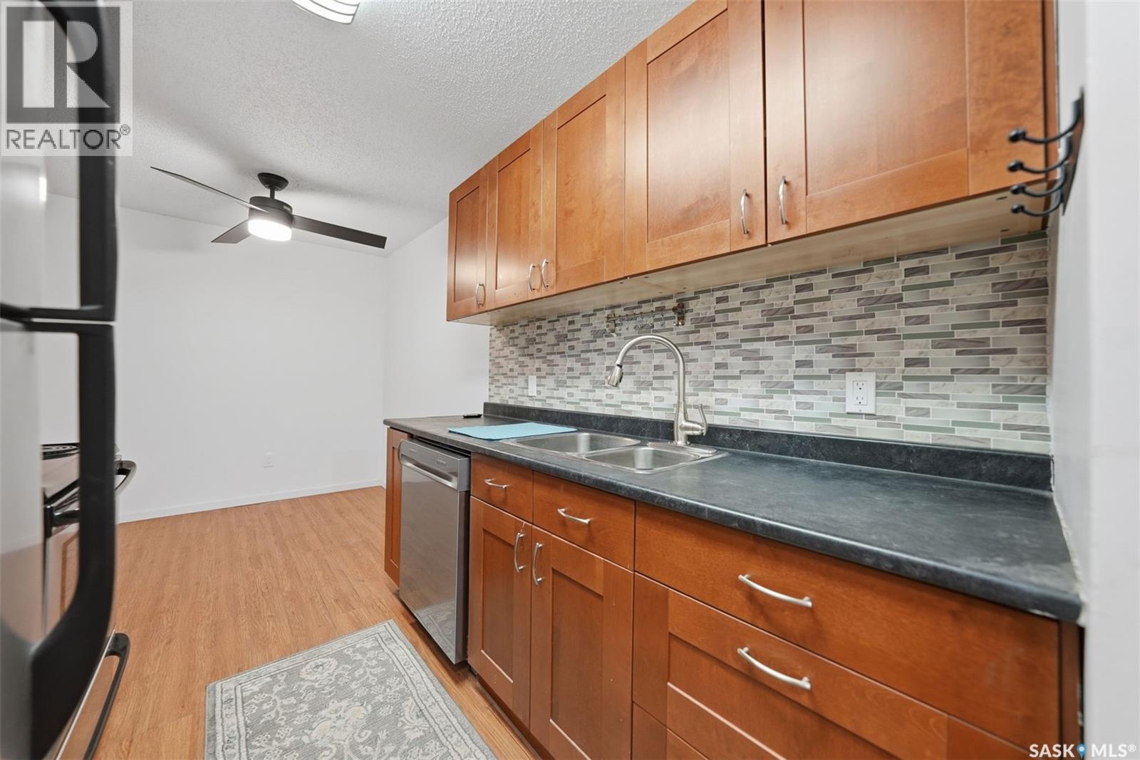 422 1580 Olive Diefenbaker Drive, Prince Albert, Saskatchewan  S6V 7M6 - Photo 7 - SK047381