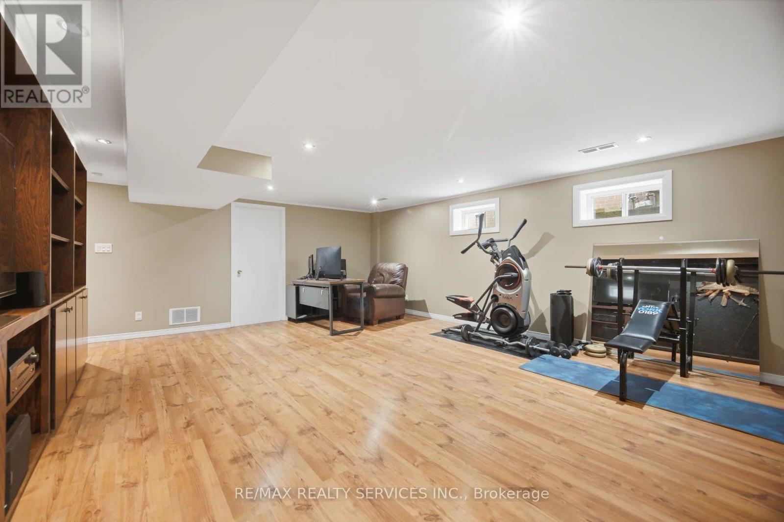 43 Melville Crescent, Brampton, Ontario  L6W 2S3 - Photo 32 - W13743404