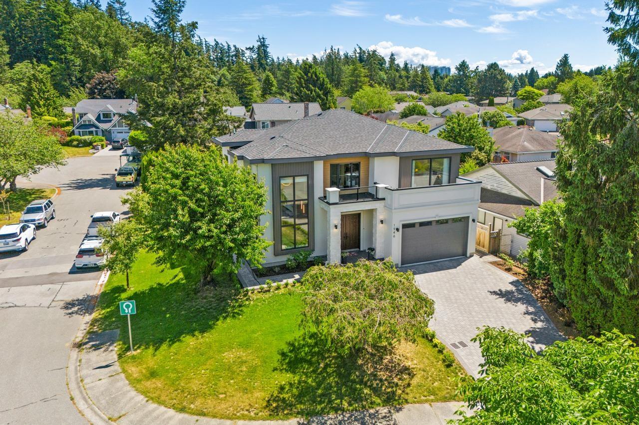 1946 143A STREET, surrey, British Columbia