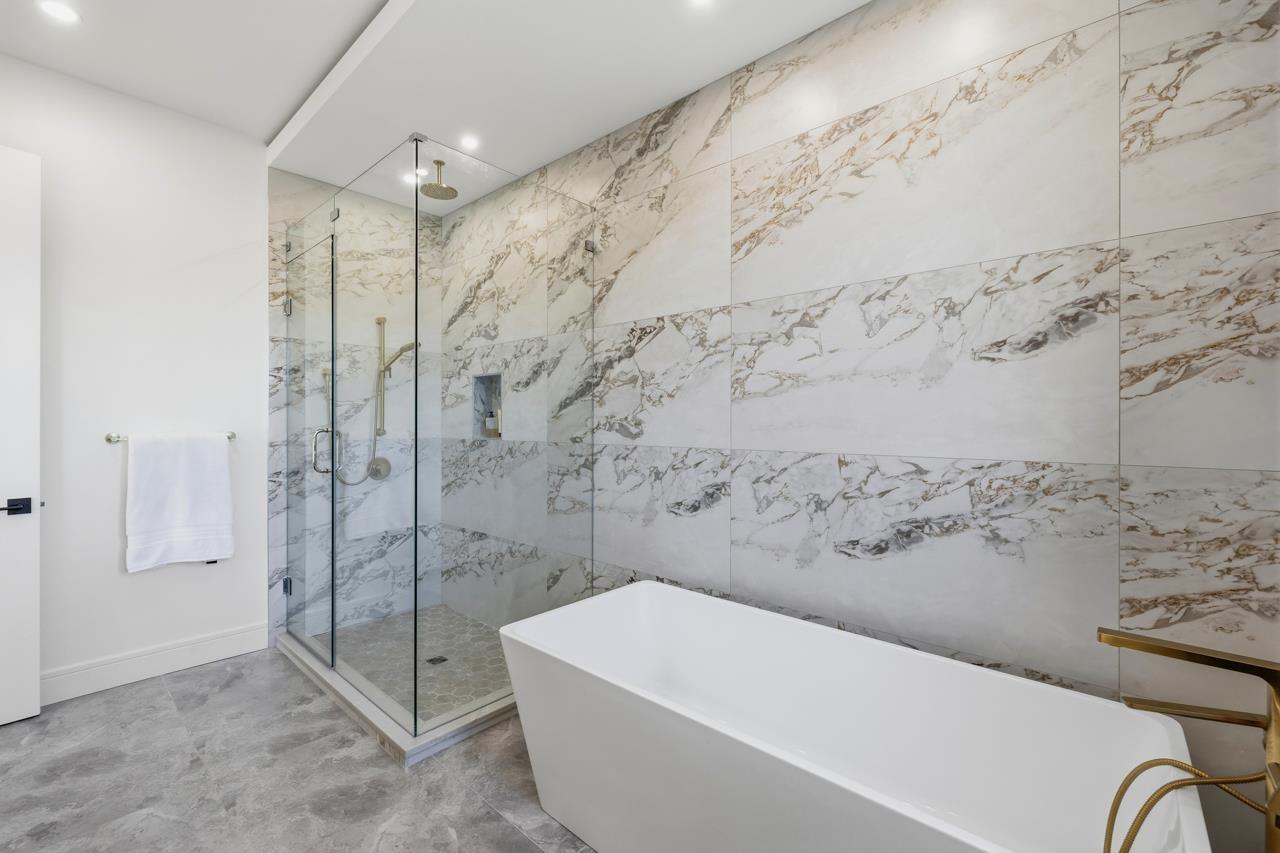 1946 143a Street, Surrey, British Columbia  V4A 7T1 - Photo 21 - R3161665