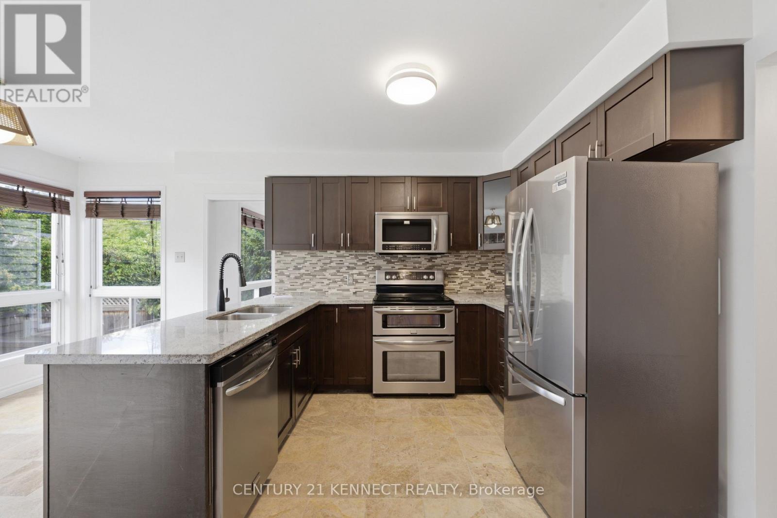 848 Fairlawn Avenue, Ottawa, Ontario  K2A 4C2 - Photo 12 - X13242322