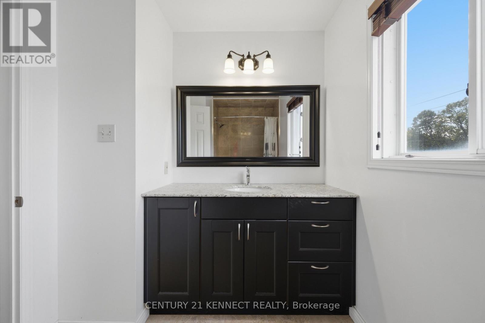 848 Fairlawn Avenue, Ottawa, Ontario  K2A 4C2 - Photo 27 - X13242322