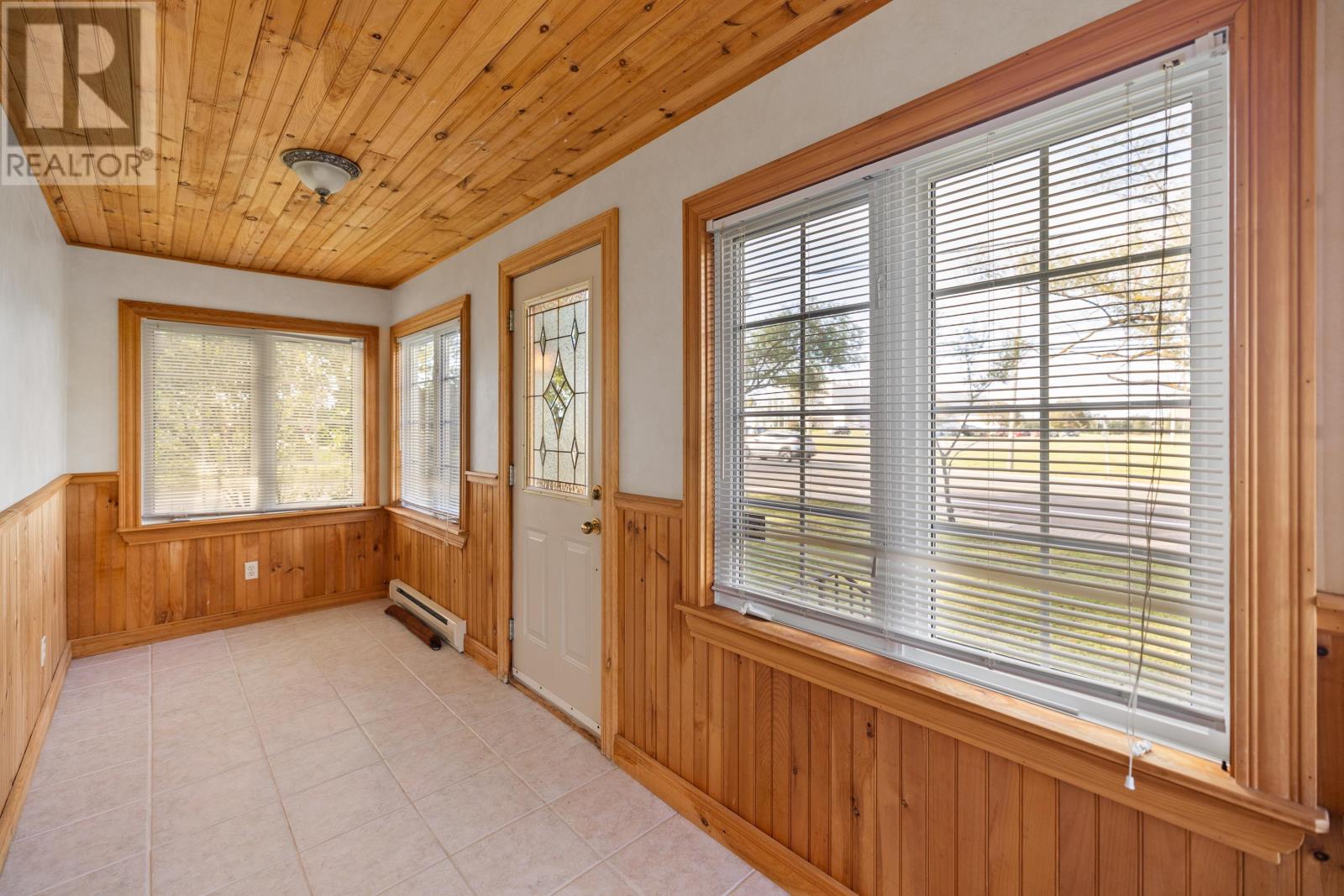 98 Mount Edward Road, Charlottetown, Prince Edward Island  C1A 5S7 - Photo 6 - 202622386