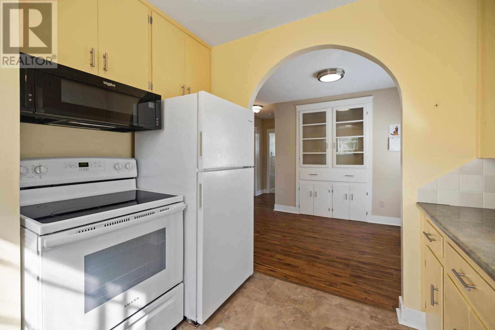 100 Mount Edward Road, Charlottetown, Prince Edward Island C1A 5S7 - Photo 18 - 202622406
