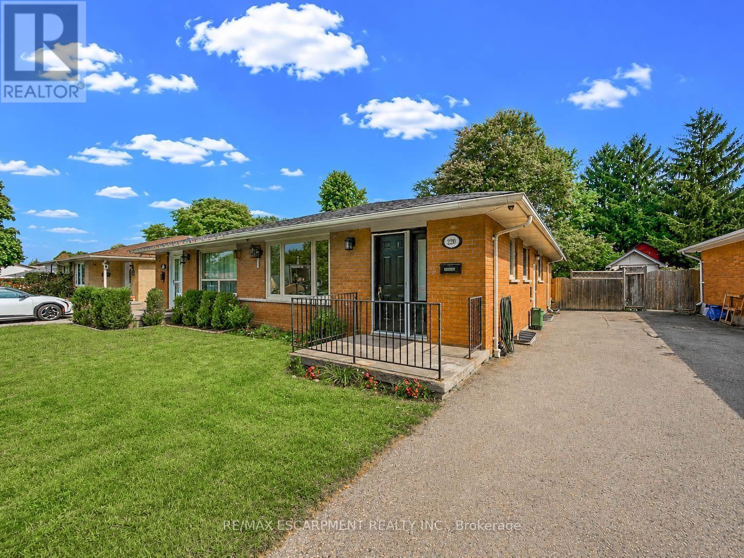 220 Cairn Street, London South, Ontario  N5Z 3W7 - Photo 4 - X13746612