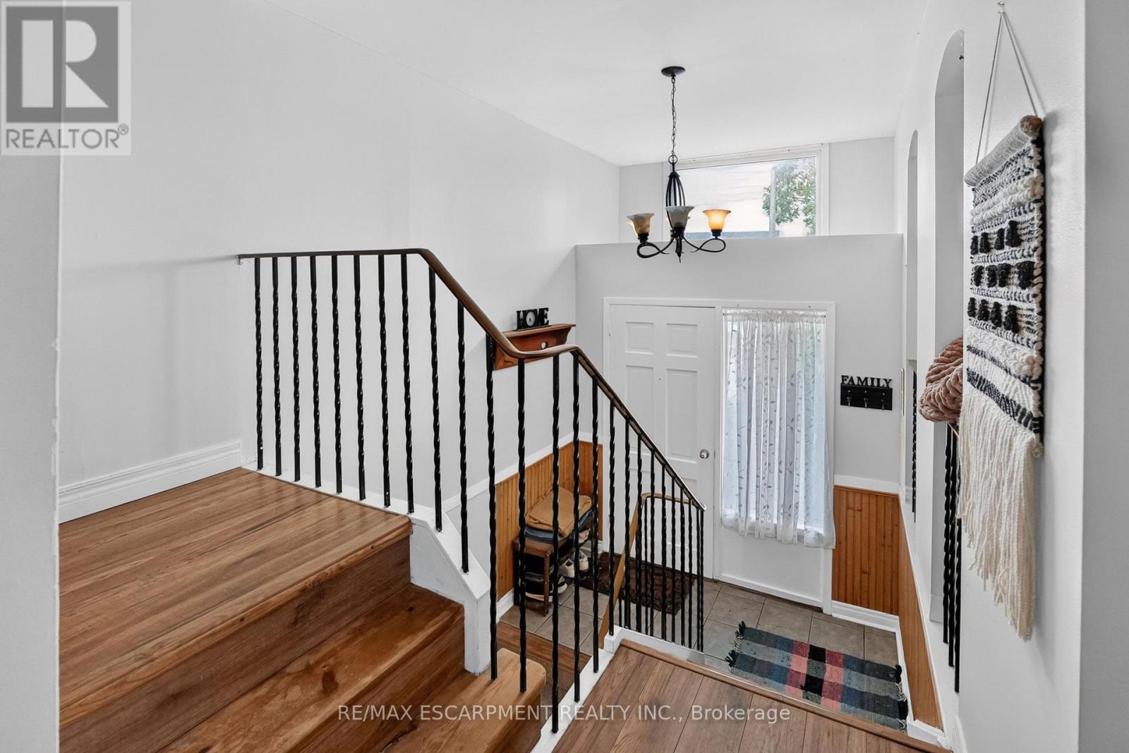 3 - 132 Lock Street W, Haldimand, Ontario  N1A 1T9 - Photo 4 - X13746698