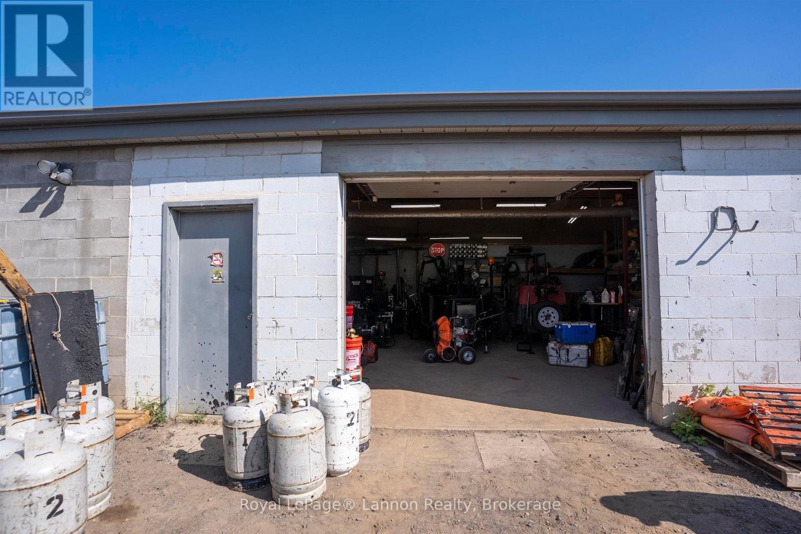 841 & 851 Field St, Thunder Bay (Inner-City Industrial), Ontario  P7B 6B6 - Photo 23 - X13707522