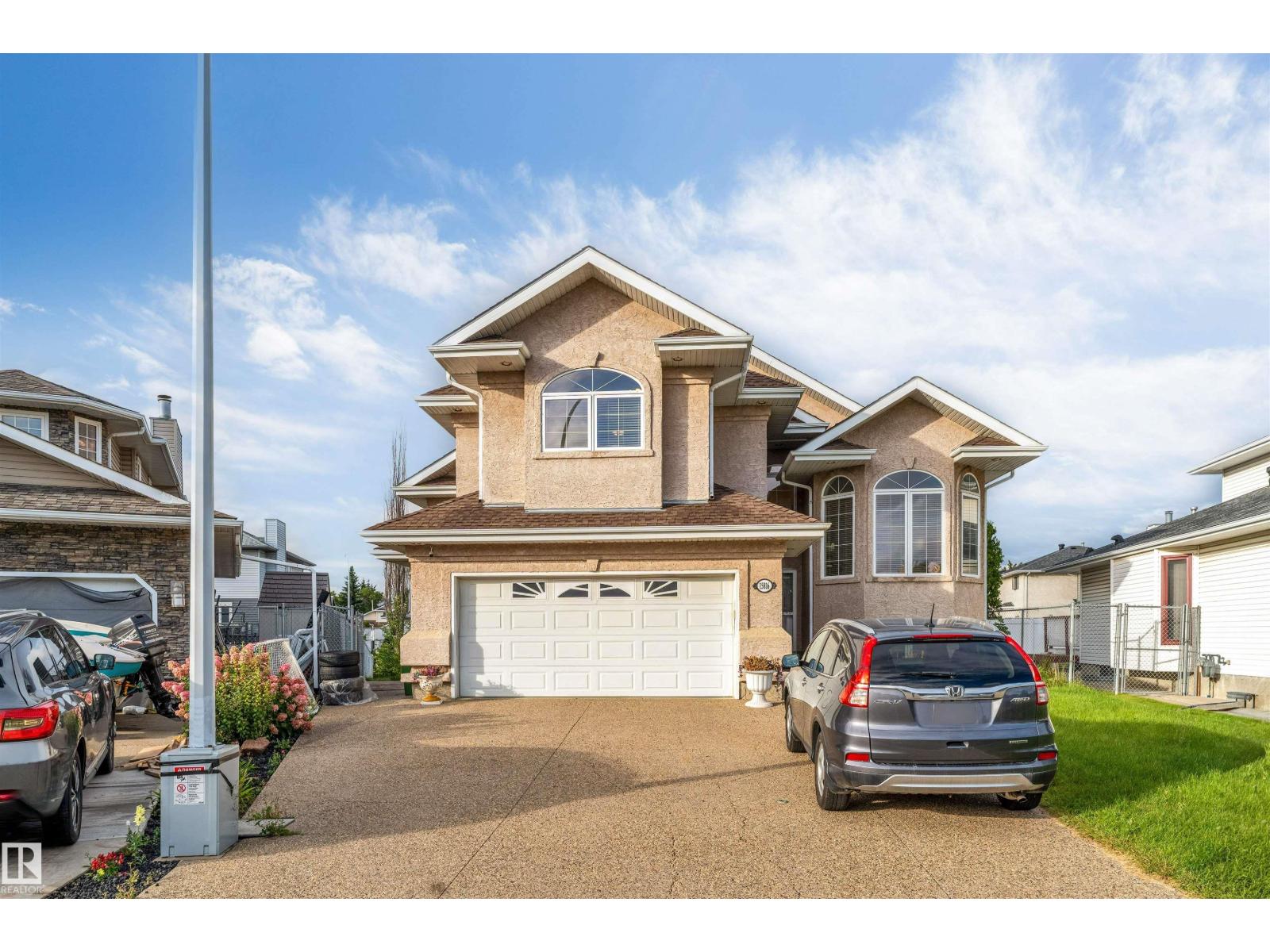 15816 64 St NW, Edmonton, Alberta T5Y 2P1 - Photo 1 - E4507153