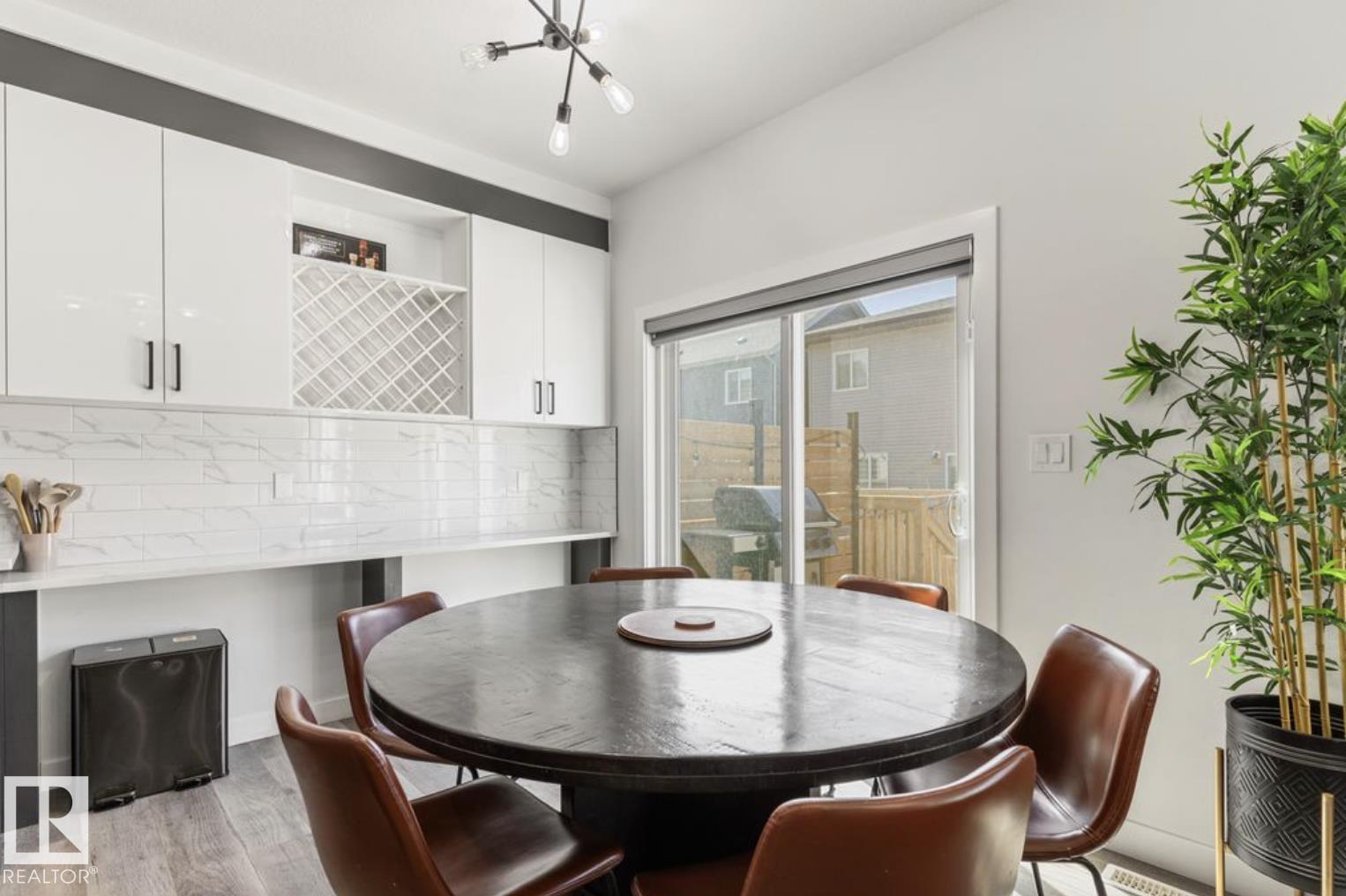 19703 29 Avenue NW, Edmonton, Alberta  T6M 1M2 - Photo 11 - E4507155