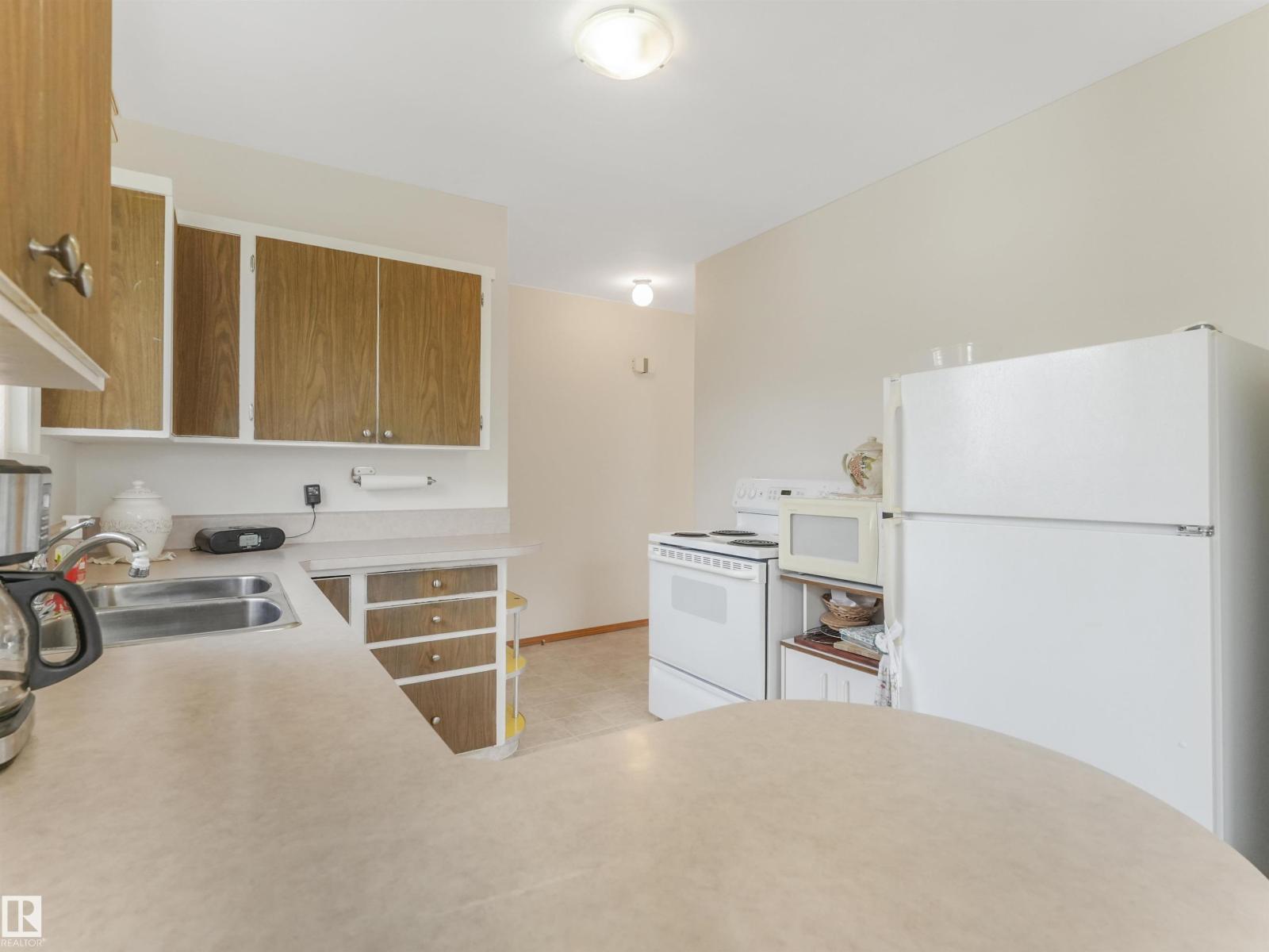 12614 69 St NW, Edmonton, Alberta  T5C 0G8 - Photo 13 - E4507157