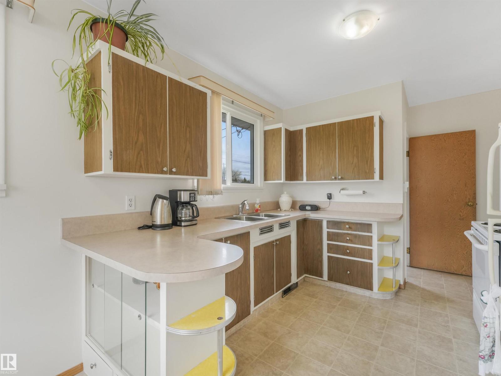 12614 69 St NW, Edmonton, Alberta  T5C 0G8 - Photo 15 - E4507157
