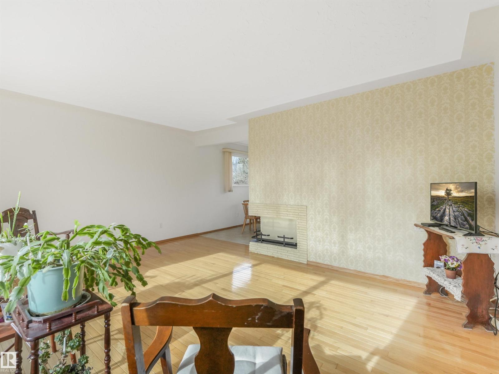 12614 69 St NW, Edmonton, Alberta  T5C 0G8 - Photo 7 - E4507157