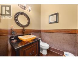 2449 Selkirk Drive, Kelowna, British Columbia  V1V 2R7 - Photo 45 - 10389851