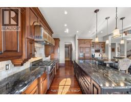 2449 Selkirk Drive, Kelowna, British Columbia  V1V 2R7 - Photo 82 - 10389851