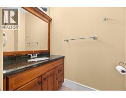 2449 Selkirk Drive, Kelowna, British Columbia  V1V 2R7 - Photo 69 - 10389851