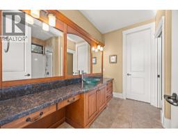2449 Selkirk Drive, Kelowna, British Columbia  V1V 2R7 - Photo 63 - 10389851
