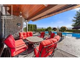 2449 Selkirk Drive, Kelowna, British Columbia  V1V 2R7 - Photo 75 - 10389851